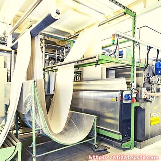 Kadife Kumaş Yıkama Fabrikası İçinde Kumaşların Yıkanma Anı