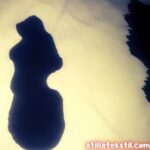 Siyah Kamuflaj Baskılı Beyaz Renk Kot Kumaş - Toptan - İşlemeli - Atilla Tekstil - Yakın Çekim Fotoğraf