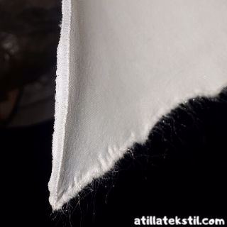 Beyaz Renk Dalgıç Scuba Kumaş Yandan Çekilmiş Fotoğraf. Scuba Nasıl Bir Kumaştır?