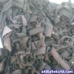 Gri Renk Likralı ve Likrasız Karışık 4 Ton Kot Kumaş Geri Dönüşüme Uygun - Polyester içermemektedir.