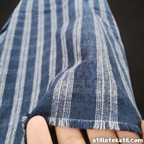 Lacivert gri renk çizgili ekose desenli kareli gabardin poplin kumaş kışlık likralı yünlü 350 gram pamuk