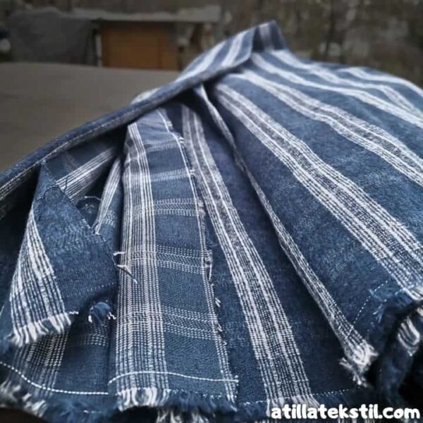 Lacivert gri renk ekose gömleklik dokuma parça kumaş satın al - Ürün Ana Görseli