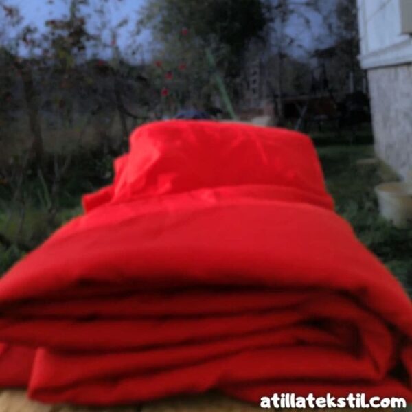 Likralı esnek parça polikoton polyester kırmızı renk parça kumaş Atilla Tekstil toptan satışı ürünü