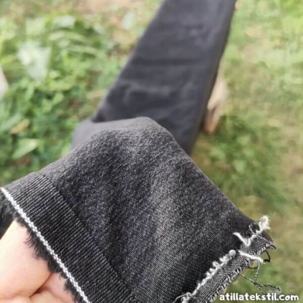 Siyah renk yıkanmış kot denim parça kumaş toptan satın almak için ürün tanıtım görseli