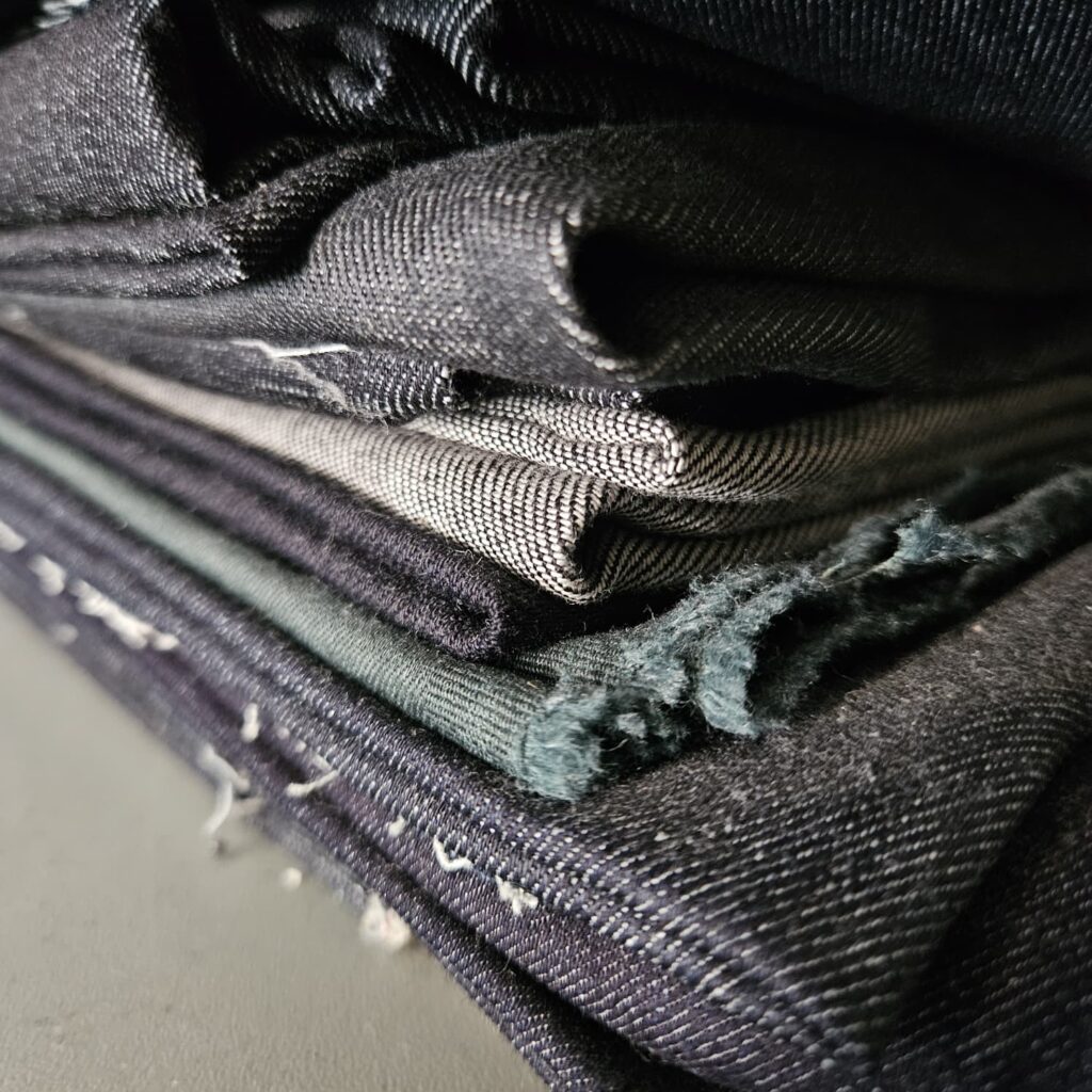 Toptan Siyah Likralı Denim Kot Kumaş